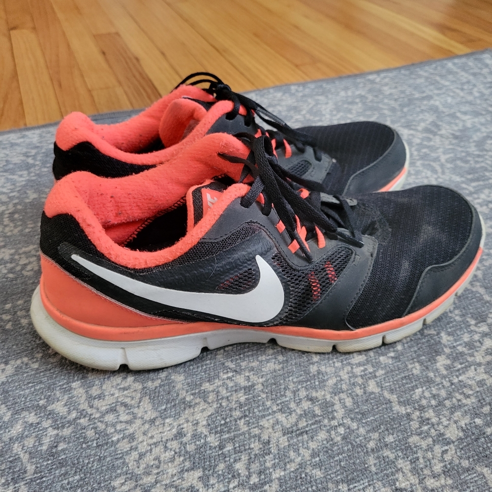 Nike Women's Tennis Shoes in Black and Neon Coral